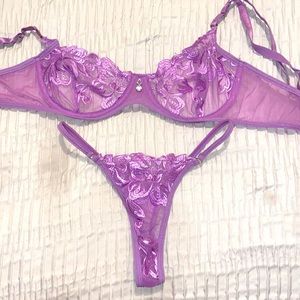 A  supercute light purple lingerie set 💜